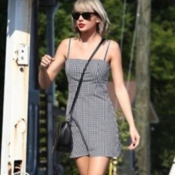 Gingham Brandy Dress🐞 - Picture 6 of 6